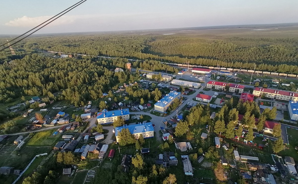 Вид сверху Усть-Юган.